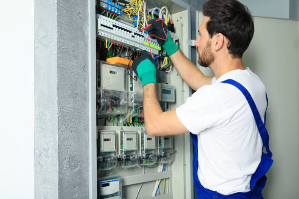 Best Local Electrician Companies  in Madison Center, CT